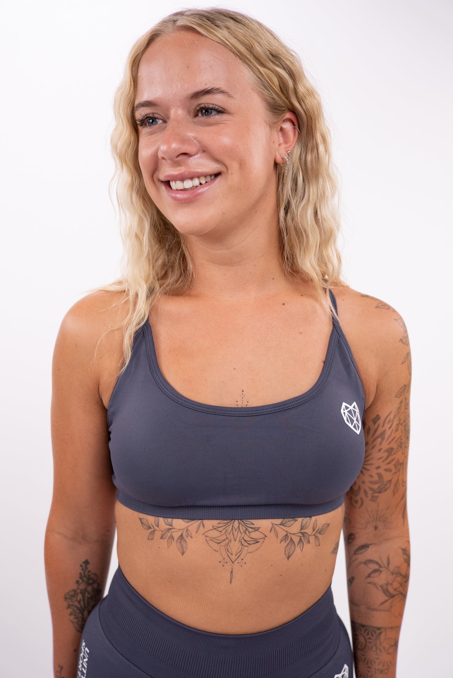 Essential Backless Bra